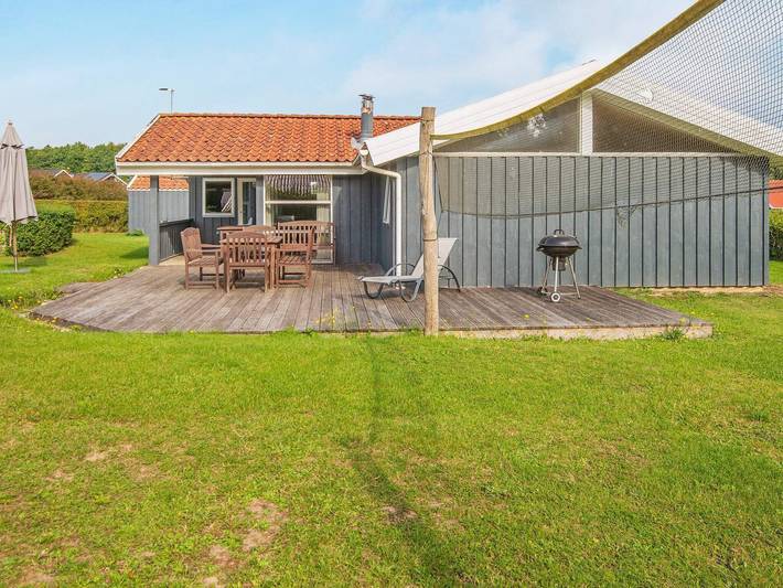 Ferienhaus für 10 Personen, mit Whirlpool und Terrasse sowie Garten und Sauna in Mommark - 2