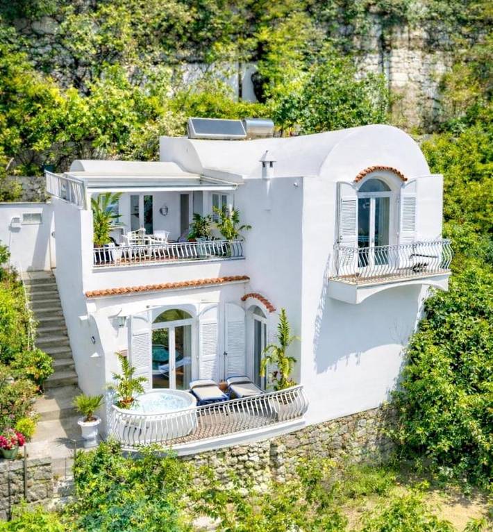 Villa per 8 persone, con panorama e giardino nonché piscina e piscina per bambini - 1