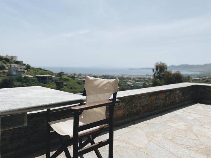 Gîte pour 2 personnes, avec vue et jardin dans Carystos - 3