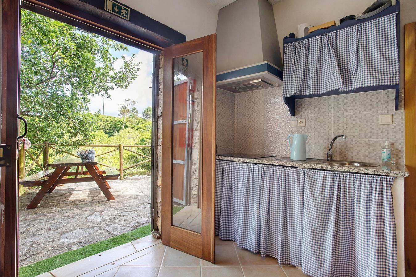Landhuis 'Quinta Do Castelo - Casa De Pedra' met Privéterras, Wi-Fi en Airconditioning, foto 9