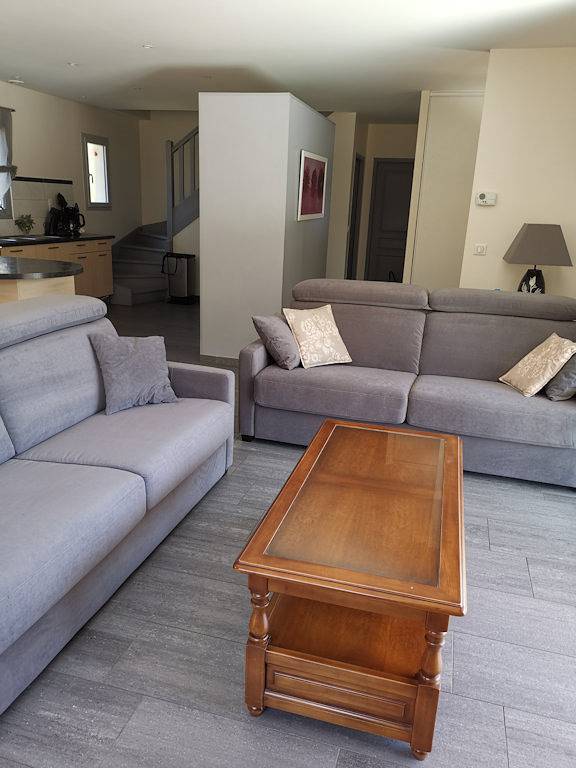 Gîte pour 10 personnes, avec terrasse et jardin à Béost - 3