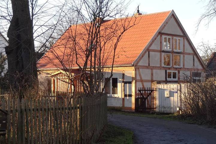 Bauernhof für 4 Personen, mit Terrasse und Garten in Märkische Schweiz