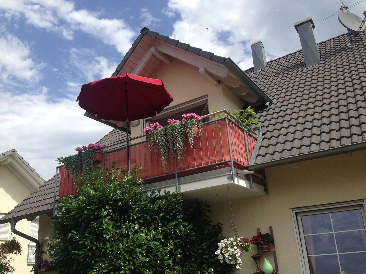 Ganze Wohnung, Ferienwohnung 'Haus Albsicht' mit Balkon und Wlan in Mössingen, Neckar-Alb