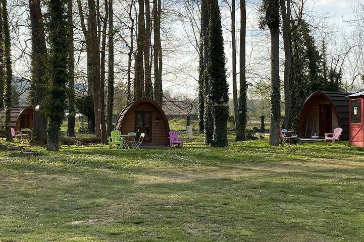 Gîte pour 3 personnes, avec jardin et piscine, animaux acceptés