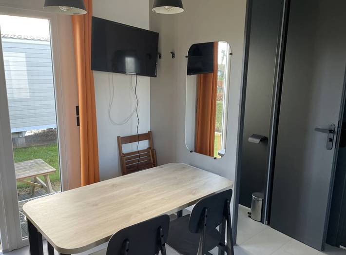 Ferienpark für 6 Personen, mit Seeblick und Kinderpool sowie Garten in Belgien - 4