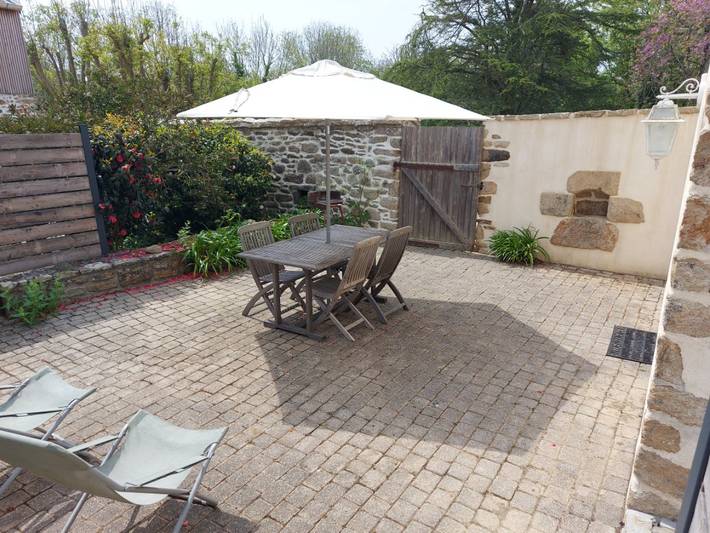 Gîte pour 5 personnes, avec jacuzzi et terrasse à Cléden-Cap-Sizun - 2