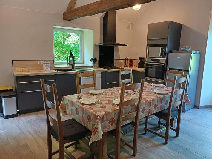 Location de vacances pour 5 personnes, avec vue et terrasse à Montirat - 3