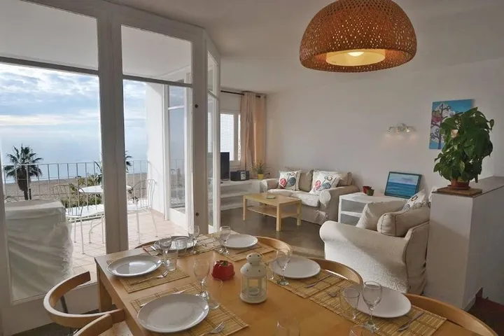 Apartamento de vacaciones para 8 personas, con vistas y balcón - 1
