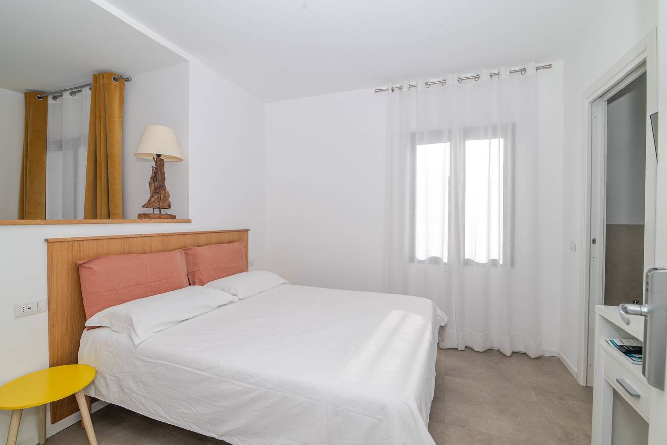 Zimmer „Stanza 1 – mit privater Terrasse, Wlan und Klimaanlage“ in Porto San Paolo, Loiri Porto San Paolo