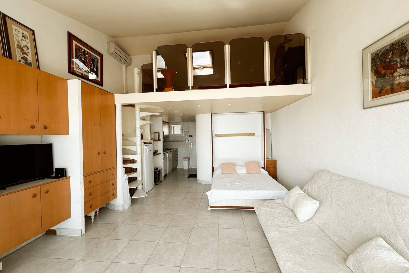 Apartamento entero, Charming Apartment on the Beach with A/C in Port Grimaud, Grimaud