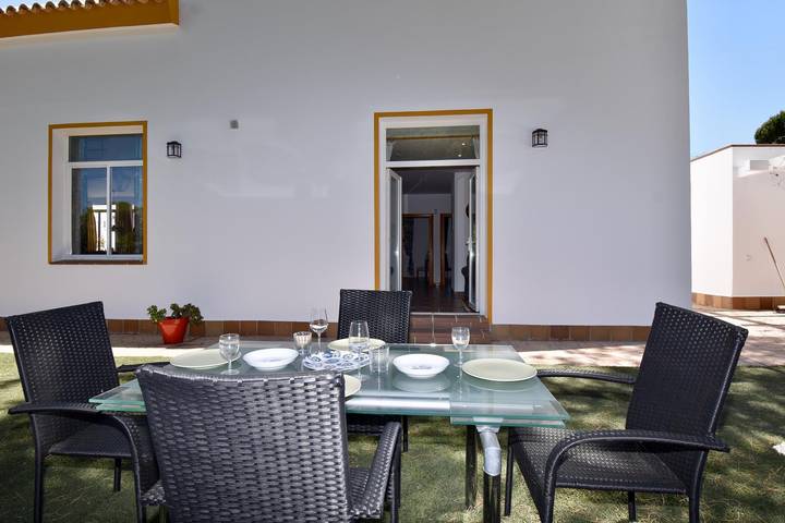 Ganze Wohnung, Casa Patricia 1 in Campo de Golf Campano, Chiclana de la Frontera