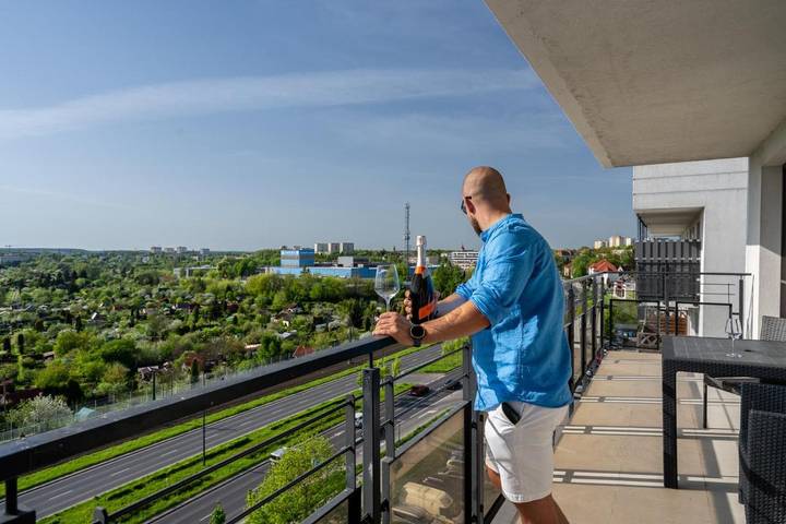 Ferienwohnung für 5 Personen, mit Balkon und Terrasse sowie Garten und Ausblick