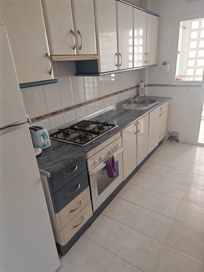 Ganze Ferienwohnung, Ferienwohnung für 4 Personen mit Balkon in Puerto Deportivo de Estepona, Estepona
