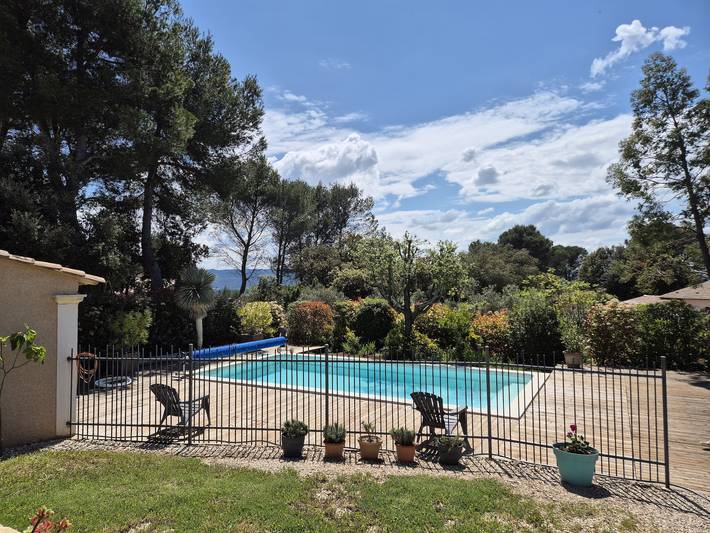 Gîte pour 8 personnes, avec piscine, animaux acceptés dans le Luberon - 4