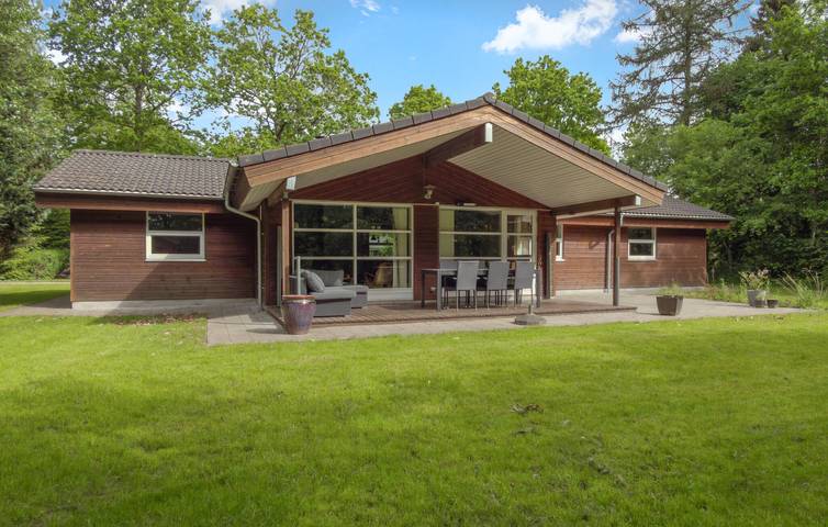 Ferienhaus für 6 Personen mit Terrasse in Silkeborg