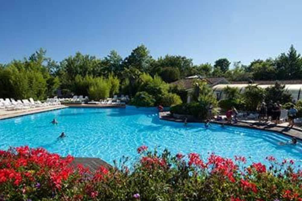 Cottage Parks Le Sen Yan Village Tropical - 3bed mobile home sleeps 6 in Mézos, Côte d’Argent