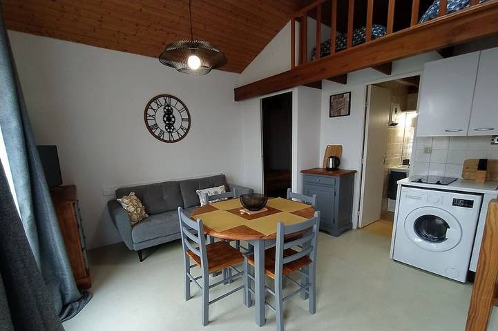 Rental 88 2/4 persons 500m plage 2 Etoiles 3 to 6 nights ask for a quote in La Remigeasse, Dolus-d'Oléron