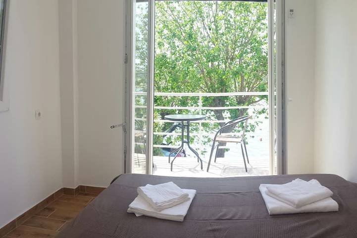 Ferienhaus für 8 Personen, mit Balkon, mit Haustier in Maslenica - 2