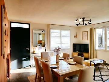 Location de vacances pour 10 personnes, avec jardin, animaux acceptés à Bruz