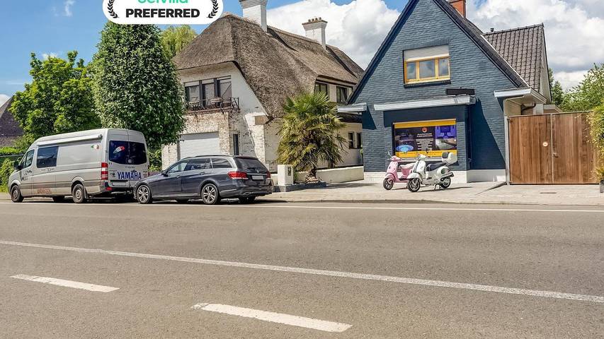 Location de vacances pour 9 personnes, avec jacuzzi et piscine ainsi que sauna et terrasse à Avelgem