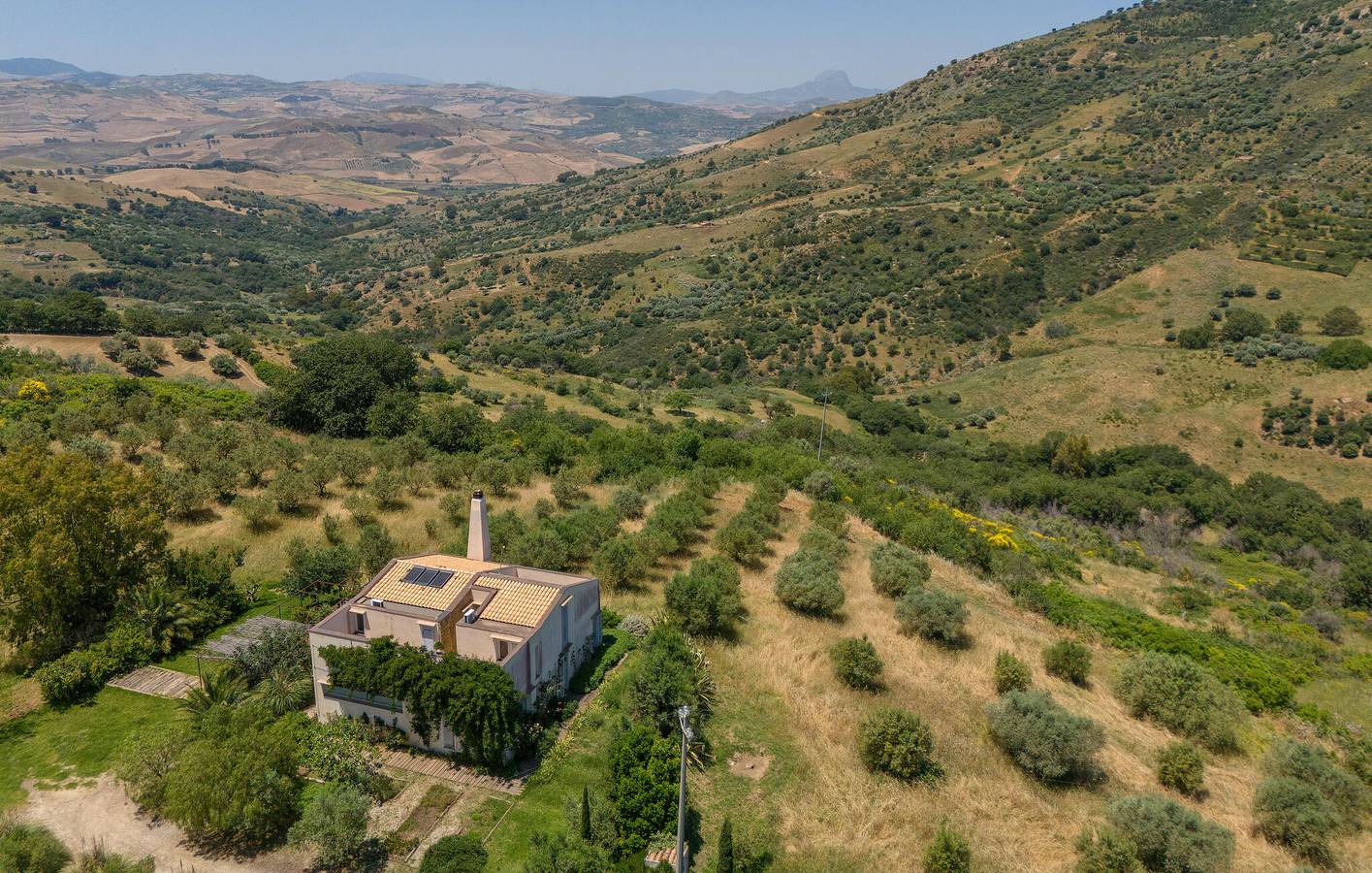Casa vacanza a Alia a partire da 140€ a notte
