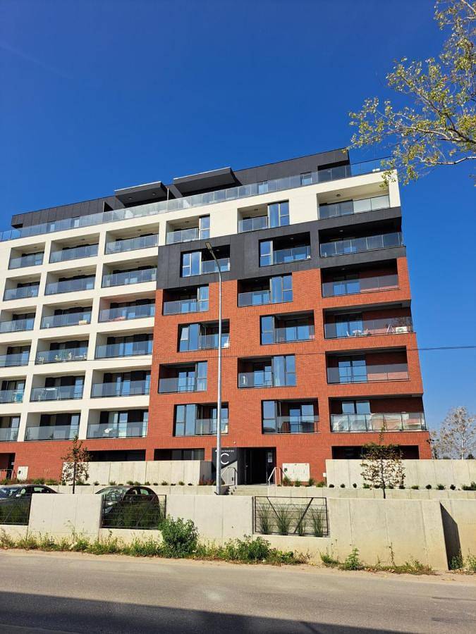 Apartament wakacyjny dla 5 osób, z Balkon i Ogród oraz Widok w Mielec