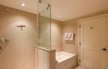 Beach Rental for 4 Guests in Kaanapali, West Maui, Picture 1