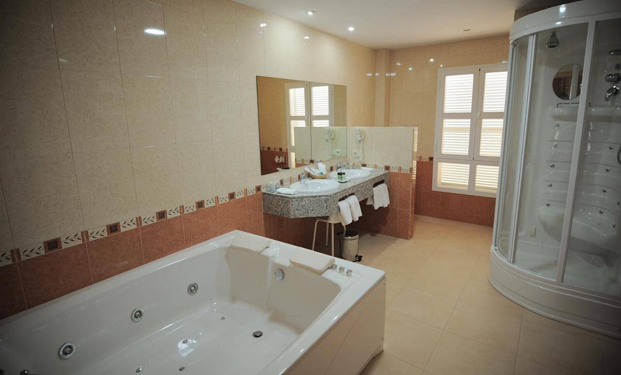 Gran Hotel Ciudad Del Sur in Puerto Real, Costa de la Luz