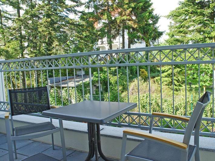 Villa für 4 Personen, mit Balkon und Sauna sowie Ausblick in Binz - 3