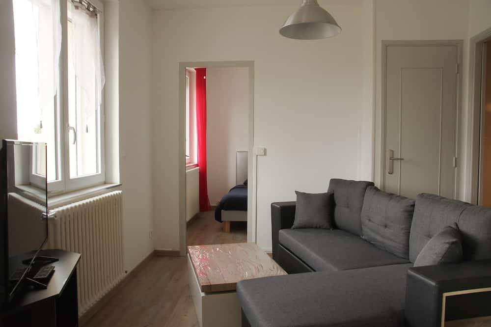 Entire apartment, Appartement Tout Équipé Proche Toutes Commodités et Gare in Lézignan-Corbières, Narbonne region