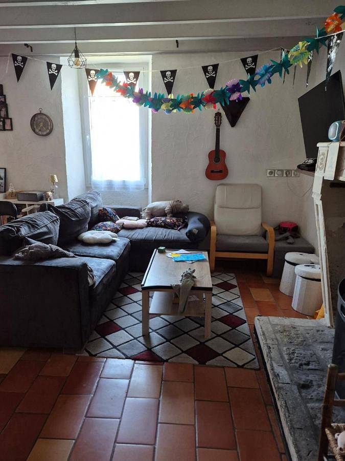 Maison de vacances pour 7 personnes, avec Terrasse et Jardin à Semussac