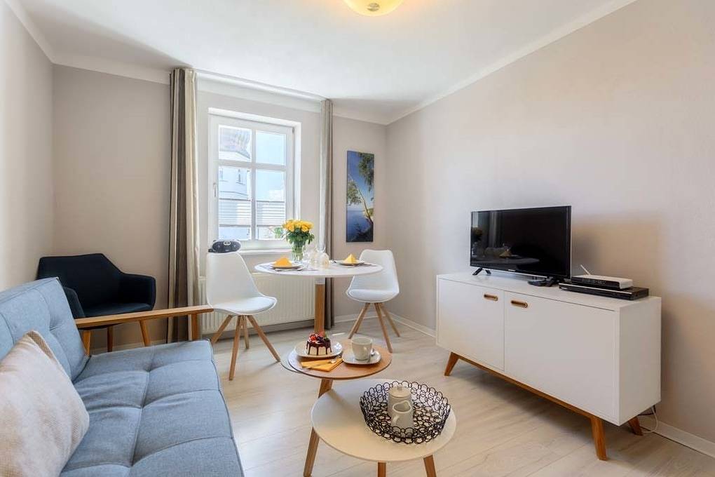 Ganze Ferienwohnung, Villa Iduna / Ferienwohnung No. 9 - 2. Og ohne Balkon in Ostseebad Binz, Binz