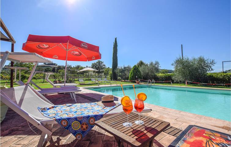 180 Sq Ft Appartement avec Parking, AC, Piscine & Jardin in Spoleto, Province de Pérouse