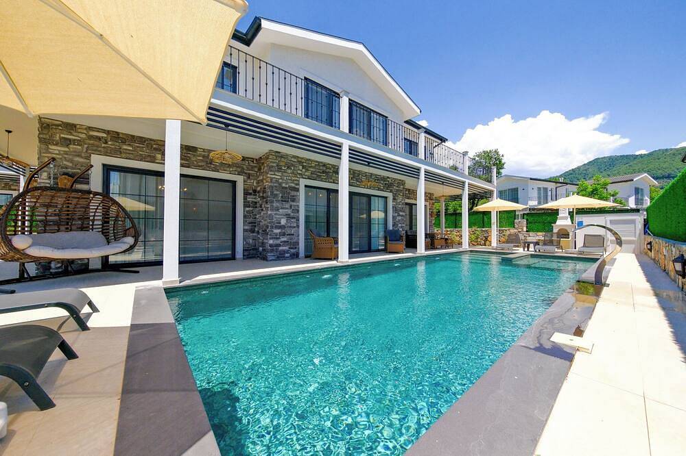 Lily of the Valley Luxury Villa - Fethiye, Uzumlu in Fethiye, Türkische Ägäis