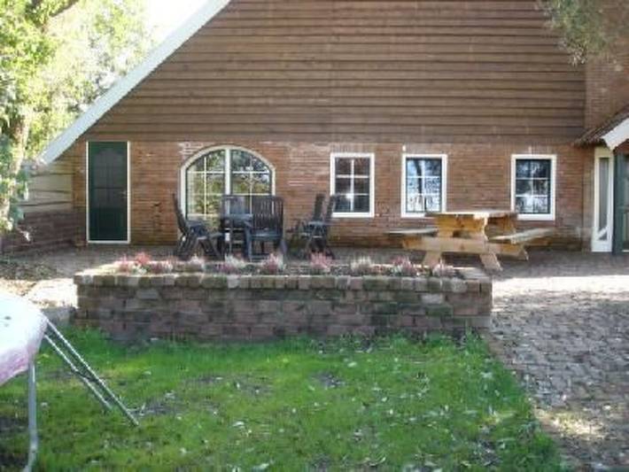 Ferienhaus für 10 Personen, mit Terrasse und Garten sowie Pool in Rhede (Ems)