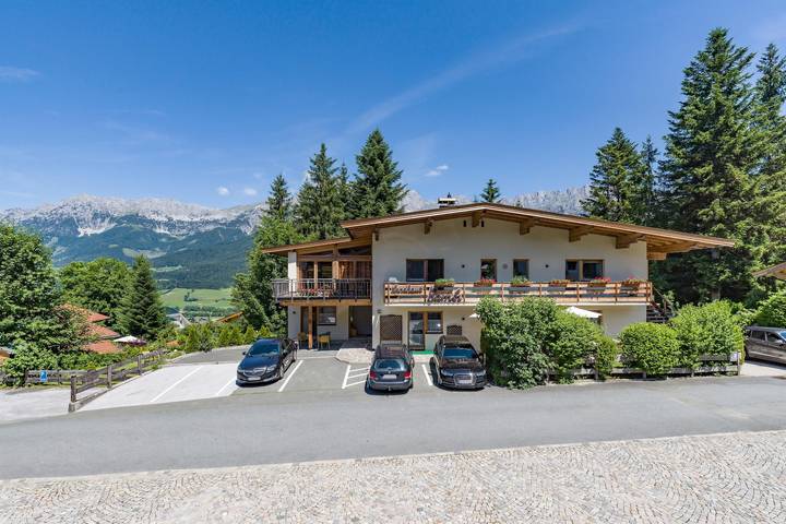 Gîte pour 4 personnes, avec jardin, adapté aux familles à Ellmau - 2