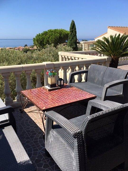 B&B : "Entre Mer et Jardin" (Ei Riazi) - Entre Mer et Jardin in Sausset-les-Pins, Région d'Istres