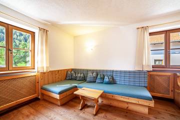 Agriturismo per 7 Persone in Montechiaro, Prato allo Stelvio, Foto 3