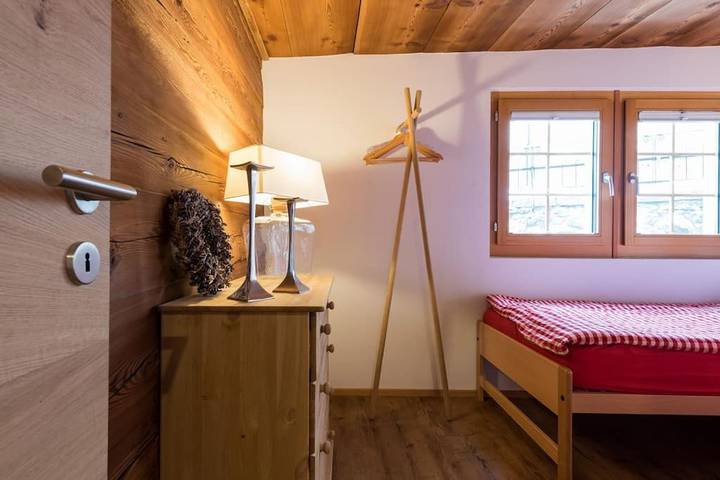 Ferienwohnung für 4 Personen, mit Balkon und Terrasse sowie Garten und Ausblick in Grengiols - 2