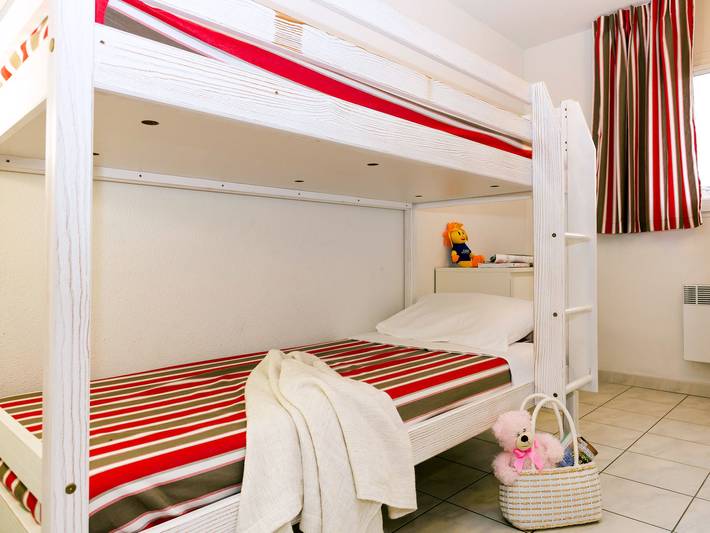 Location de vacances pour 6 personnes, avec bassin pour enfant et terrasse à Salavas - 3