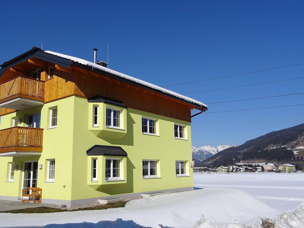 Geheel appartement, Villa in Altenmarkt met balkon in Altenmarkt im Pongau, Ski Amadé