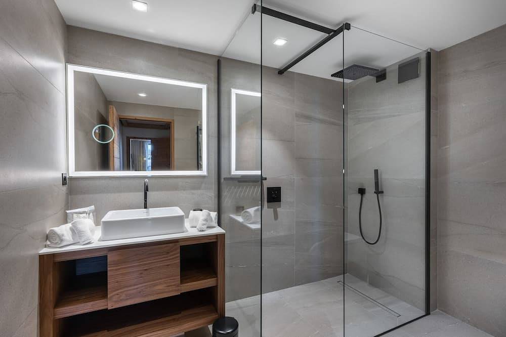 Ganze Wohnung, Neues Ski-in/Ski-out Apartment in Courchevel 1850 mit Spa-Zugang in Courchevel 1850, Saint-Bon-Tarentaise