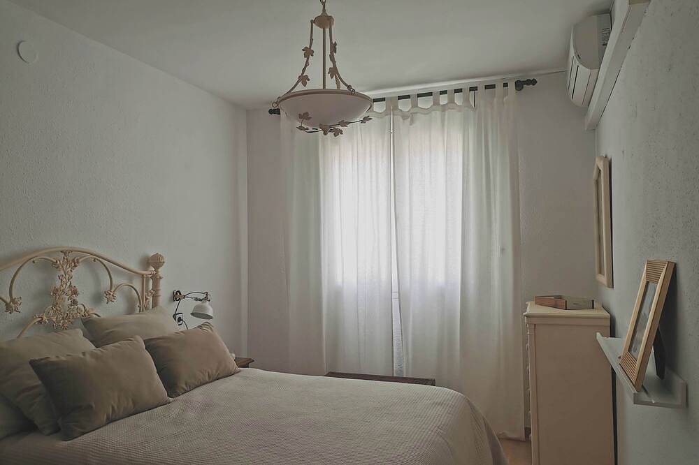 Mas Vilet by Unik Vacation in Catllar, Costa Dorada