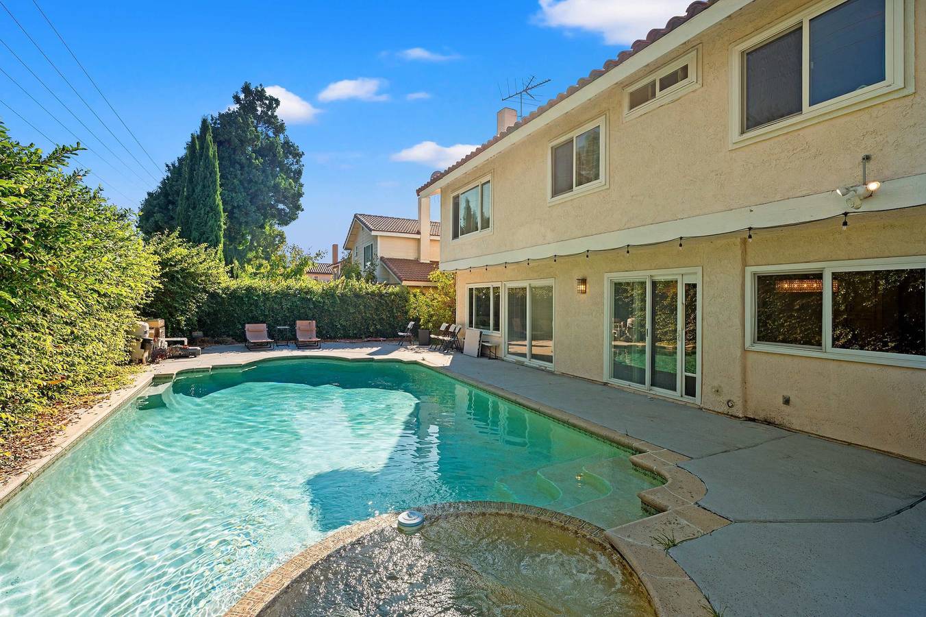 Spacious 4Br Family Retreat w Private Pool in Cerritos (California), Los Angeles County