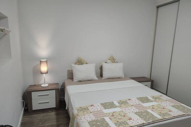 Ganze Wohnung, Cozy 1-bedroom apartment in tranquil Portalegre with Ac in Sé e São Lourenço, Parque Natural da Serra de São Mamede