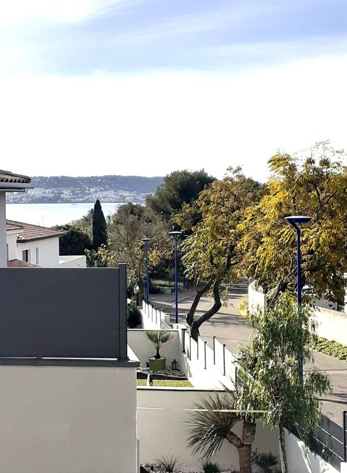 Location de vacances pour 2 personnes, avec piscine et jardin à Balaruc-les-Bains - 4