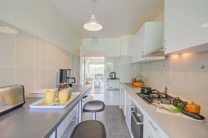 Gîte pour 6 personnes, avec terrasse, adapté aux familles dans Cap d’Antibes - 4