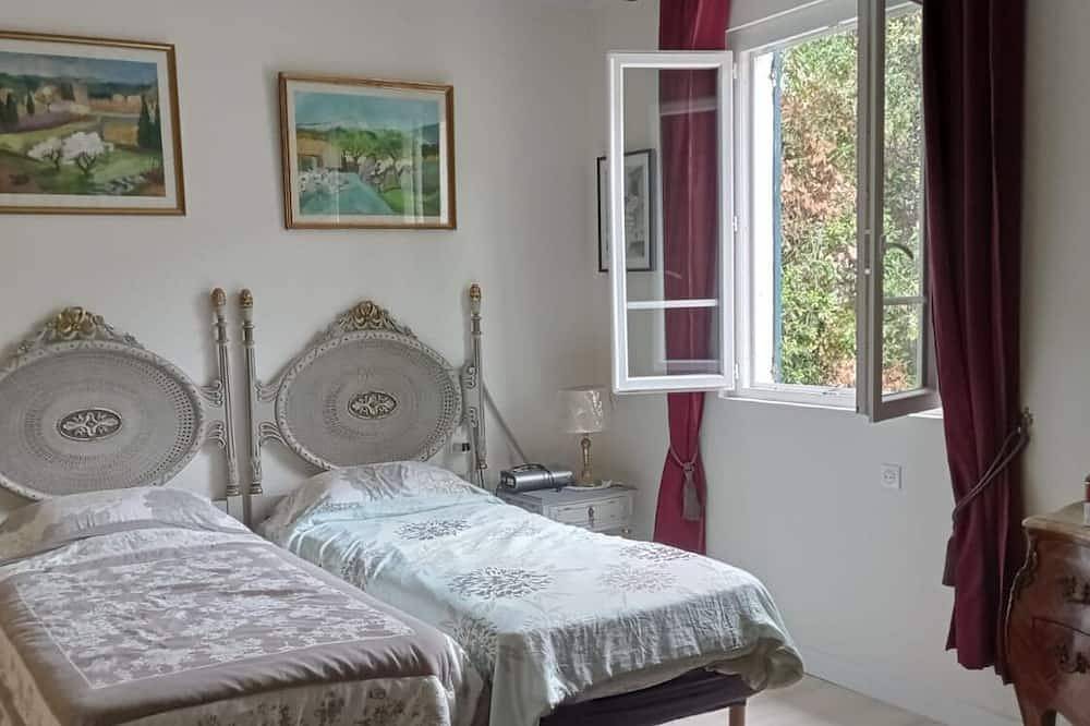 Villa Torre Blanca in Farinole in Farinole, Region de Calvi