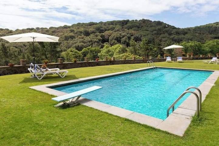 Chalet para 12 personas, con jardín y balcón - 1