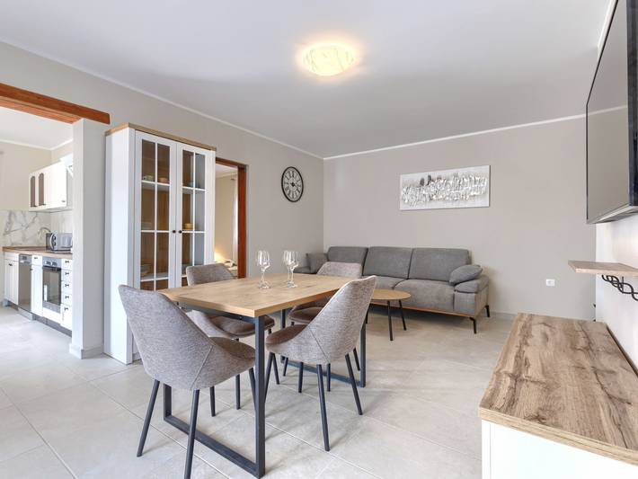 Ferienhaus für 4 Personen, mit Garten und Terrasse in Zentralistrien - 2